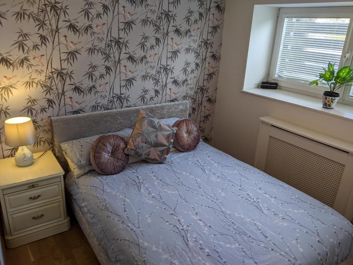 Whitby House Retreat Sleeps 12 Apartment Sleights ภายนอก รูปภาพ